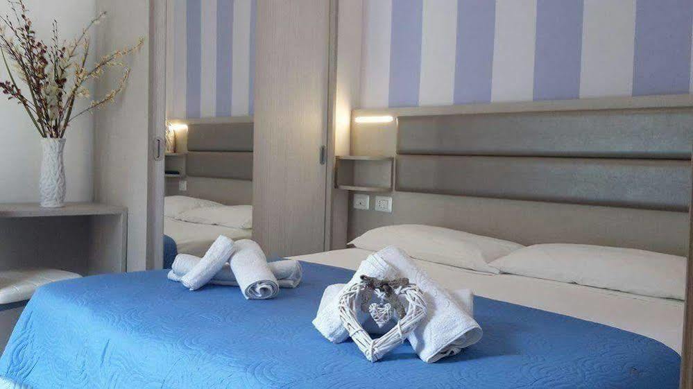 מיסאנו אדריאטיקו Hotel Arno מראה חיצוני תמונה